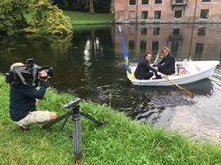 Ridders op de gracht bij kasteel Rosendael